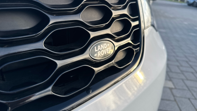 Land Rover Discovery 2.0 P300 R-Dynamic S 5dr Auto Petrol Station Wagon